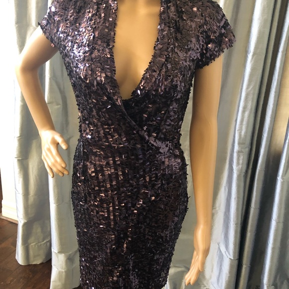 Dress - Picture 3 of 4